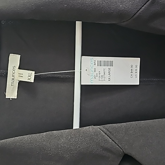 Womens over jackets 2x exact same things just 2 different colors - Picture 2 of 11